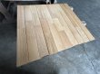 画像2: K-2023-100835【訳あり・赤字在庫激安大処分品】OAK Renovation Flooring オーク あいじゃくり ユニ クランプオイル塗装 フローリング  床材（6mm×90mm×910mm　1束=40枚入=3.276m2）〈Y〉 (2)