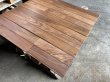 画像3: K-2023-100836-KO【訳あり・赤字在庫激安大処分品】Black Walnut Renovation Flooring ブラックウォールナット あいじゃくり ユニ クランプオイル塗装 フローリング  床材（6mm×90mm×910mm　1束=40枚入=3.276m2）〈Y〉 (3)