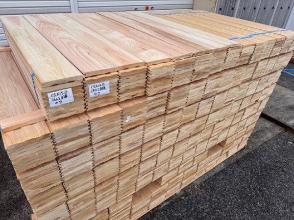 画像1: 100982●超目玉品● 天然無垢 桧ひのき 檜ヒノキフローリング 無節上小 床材 DIYリフォームおすすめ（長さ1m位×厚み1.5cm×幅15cm 1束＝6枚入ほか） (1)