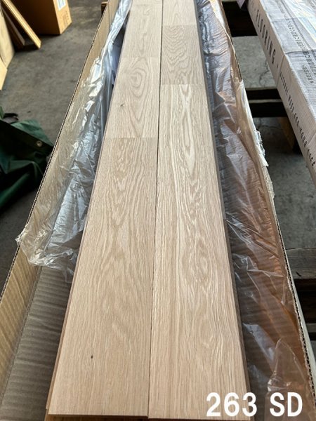画像2: K2024-263264【赤字在庫激安大処分A-品 】ナラ楢 オーク 無塗装  無垢フローリング  床材（長さ1.82m×厚み1.5cm×幅9cm 1束＝10枚入＝1.638ｍ2＝約半坪） (2)