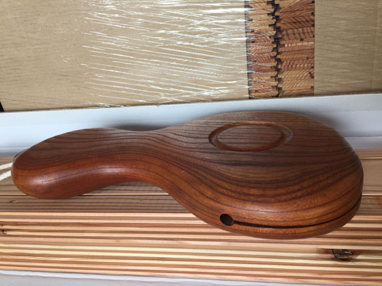 欅 けやき ケヤキ 無垢 木魚 木柾 ひょうたん型 瓢箪型 仏具 打楽器 手作り ハンドメイド 木工